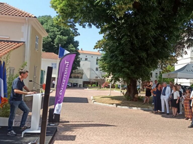 Inauguration exposition fantômes