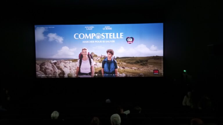 Film Compostelle, marcher pour se sauver : avant-première à Draguignan